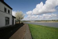 Weg naar Geneuth Maasmechelen